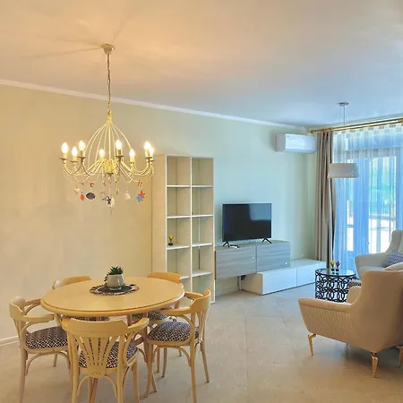 Apartament Sh Holidays & Health Beach-apartments