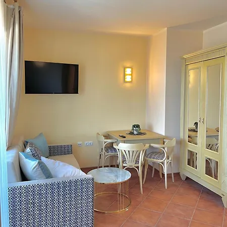 Apartment Sh Holidays & Health Beach-apartments *