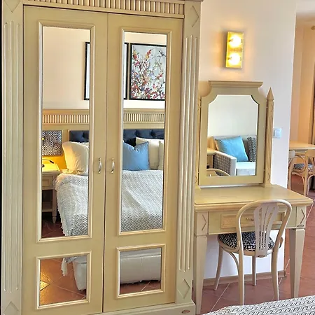 Apartment Sh Holidays & Health Beach-apartments
